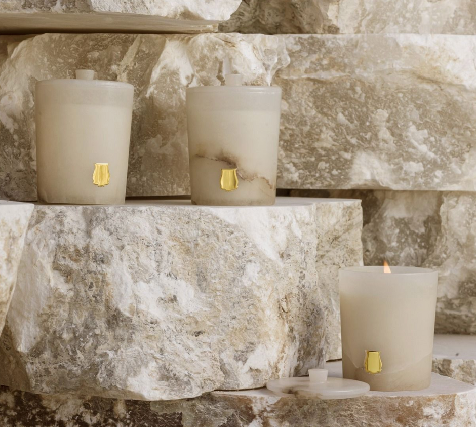 Trudon 270g Alabaster scented candle featuring Ernesto leather and tobacco aroma with a classic alabaster container.