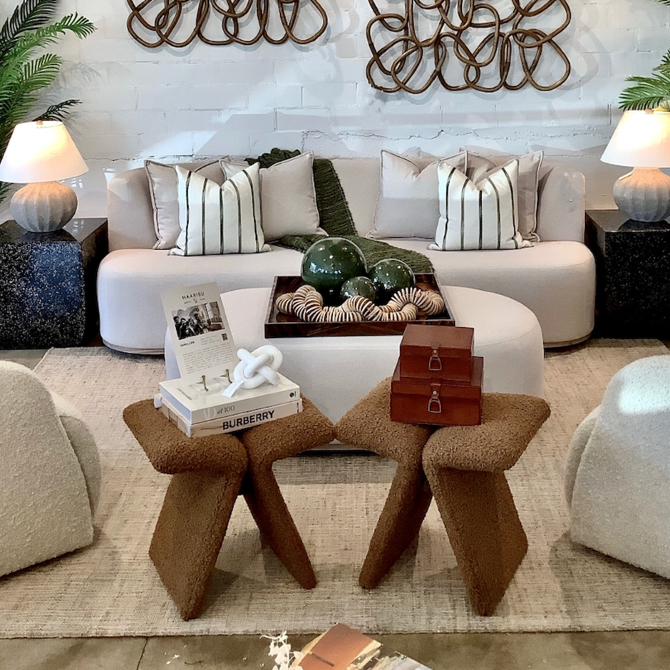 Verellen Butterfly Stool Poodle Saddle, stylish wooden stool with curved saddle seat, modern design and natural wood finish.
