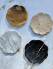 White Belle marble tray by Villa Lua Home, showcasing a sleek, elegant marble surface perfect for home decor and serving.